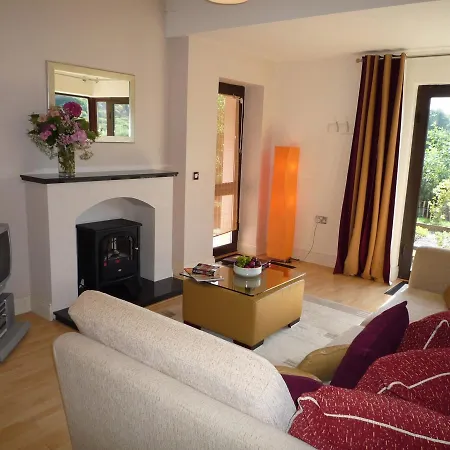 Grove Homes 2 Bed By Trident Homes Lejlighed *